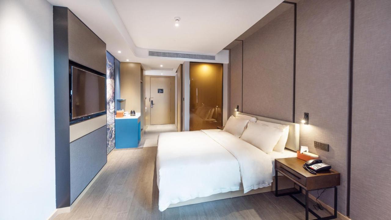 Atour Hotel Kunming Cuihu Exterior photo